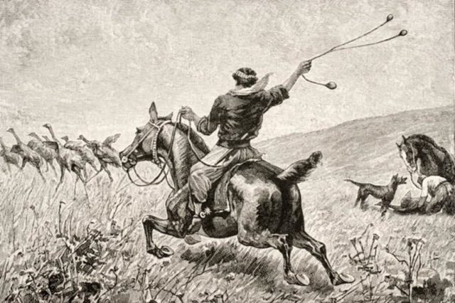 Throwing the Bolas